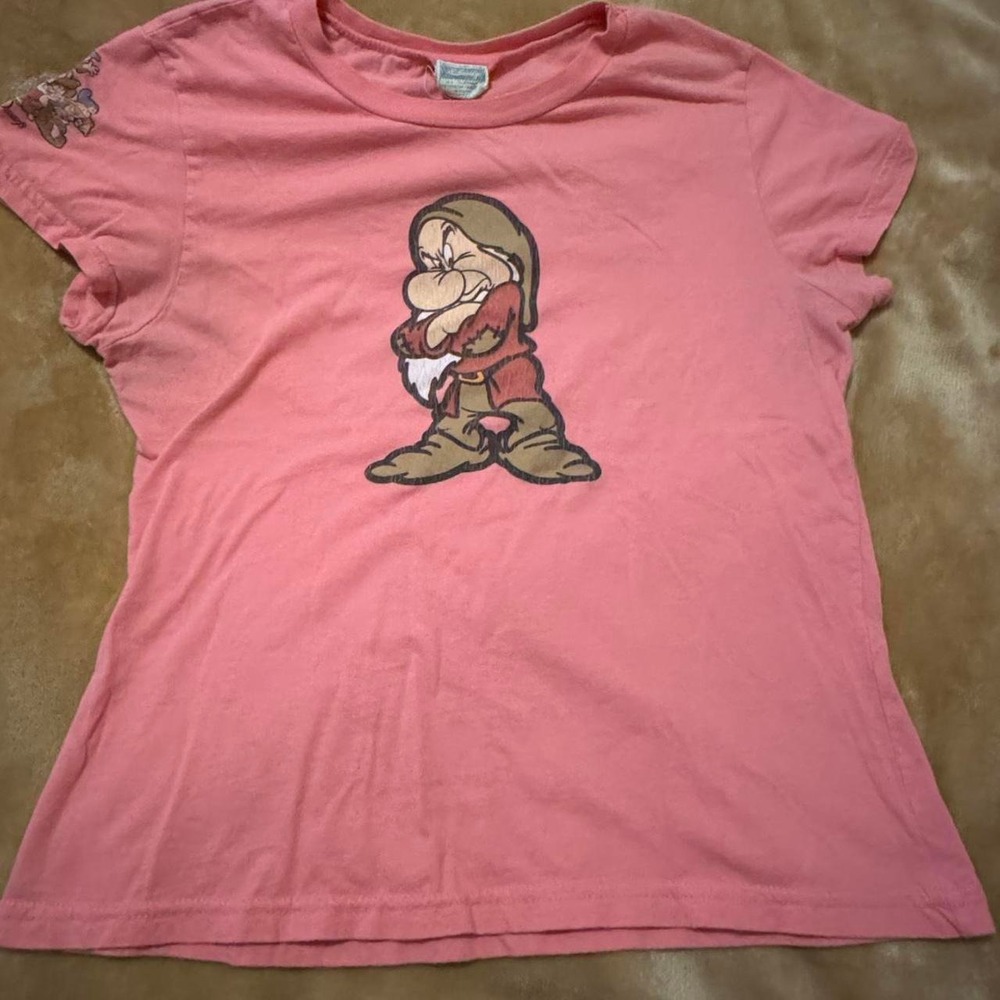 Disney Seven Dwarfs Grumpy Graphic T-Shirt Pink Womens Small Short Sleeve Tee